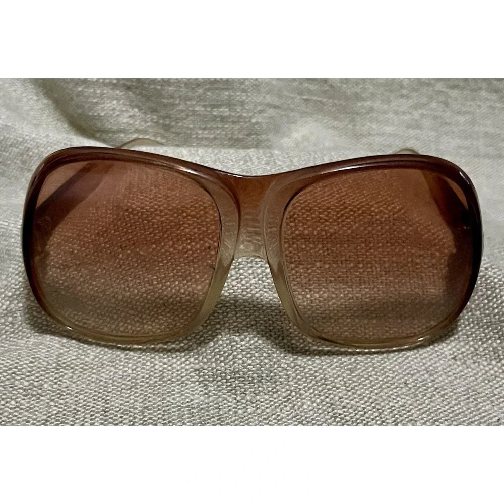 70s Oversized Sunglasses Gradient Brown Translucent Plastic Square Frame Taiwan